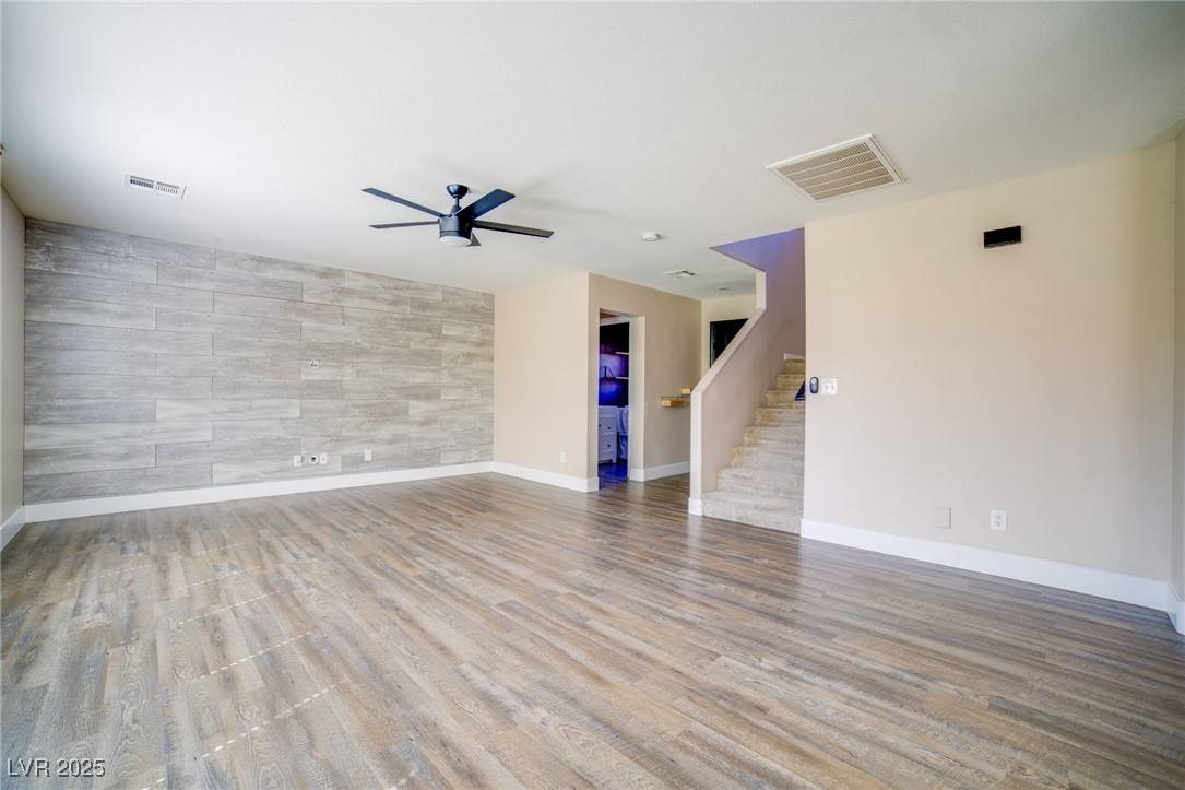 Henderson, NV 89012,189 Kings Canyon Court CT
