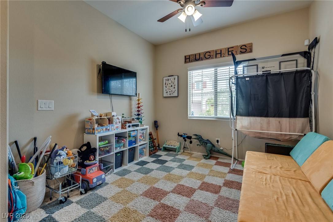 Las Vegas, NV 89166,7919 Mineral Peak ST