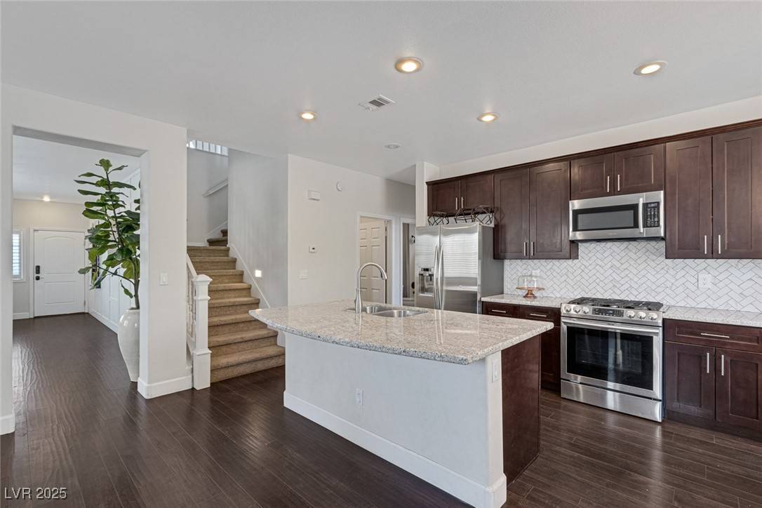 Las Vegas, NV 89147,10004 W Cherokee AVE