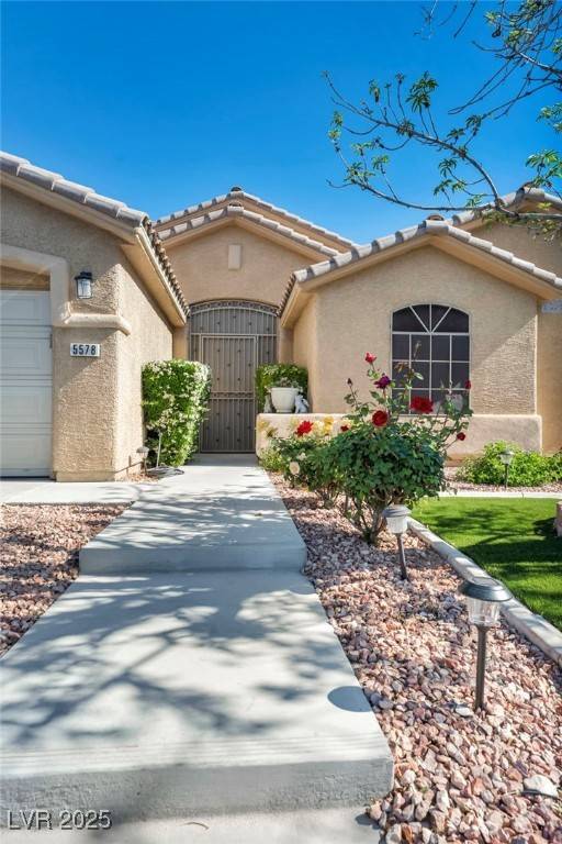 Las Vegas, NV 89122,5578 River Highlands PL