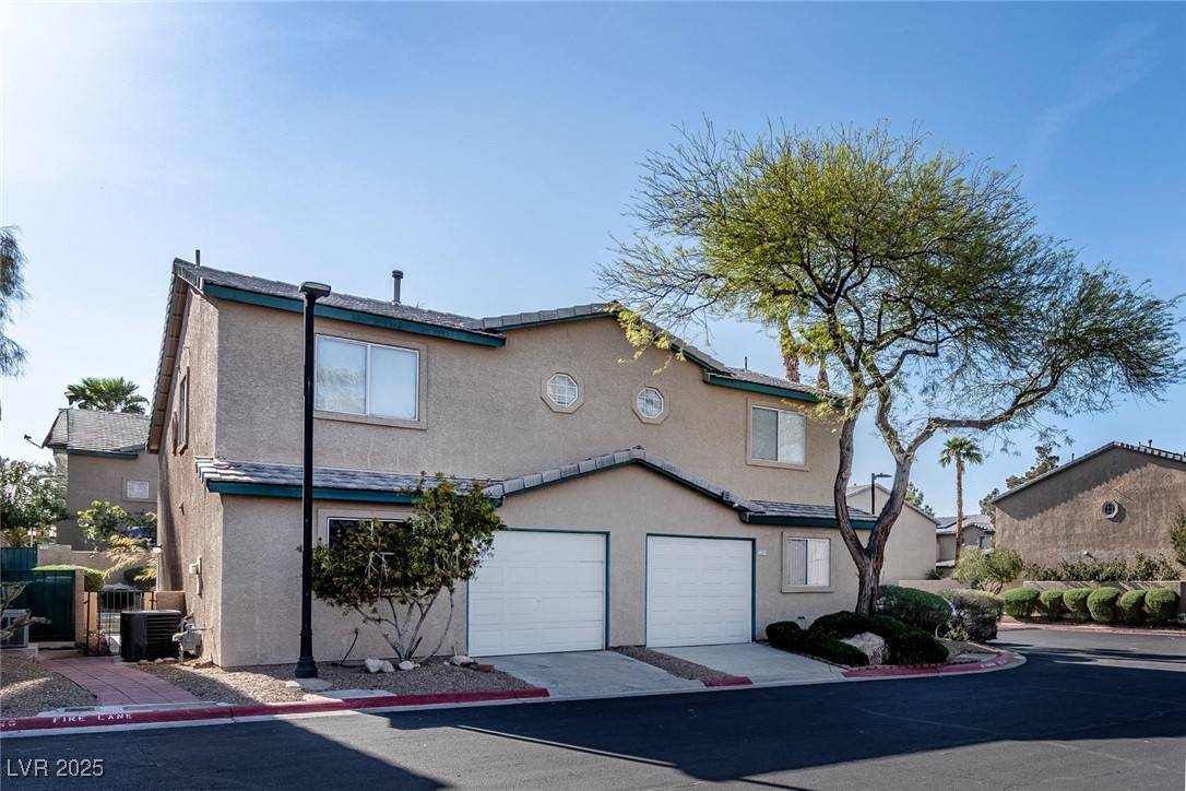 Las Vegas, NV 89118,5253 Westwind RD