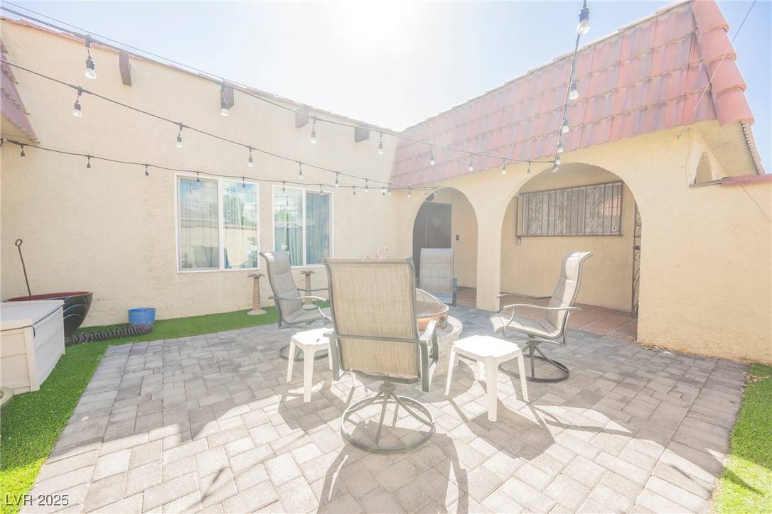 Las Vegas, NV 89104,1709 Chapman DR