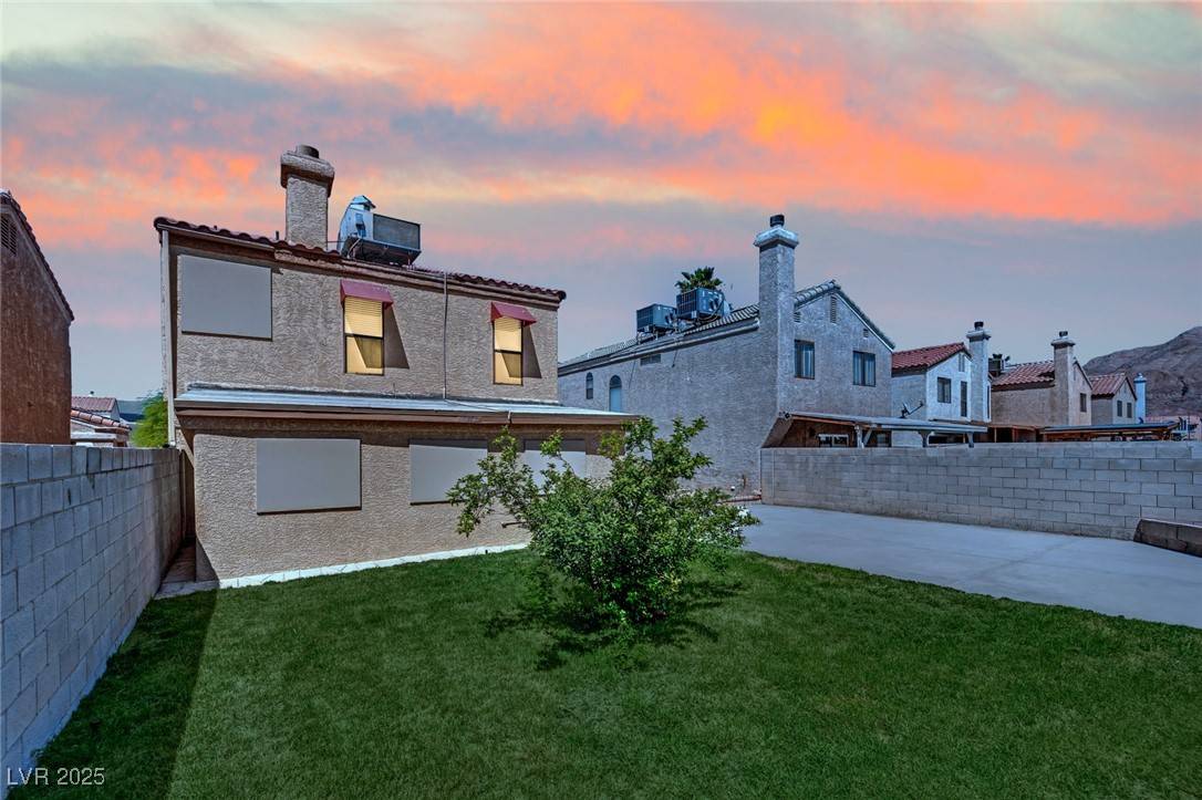 Las Vegas, NV 89110,5845 Killala CT