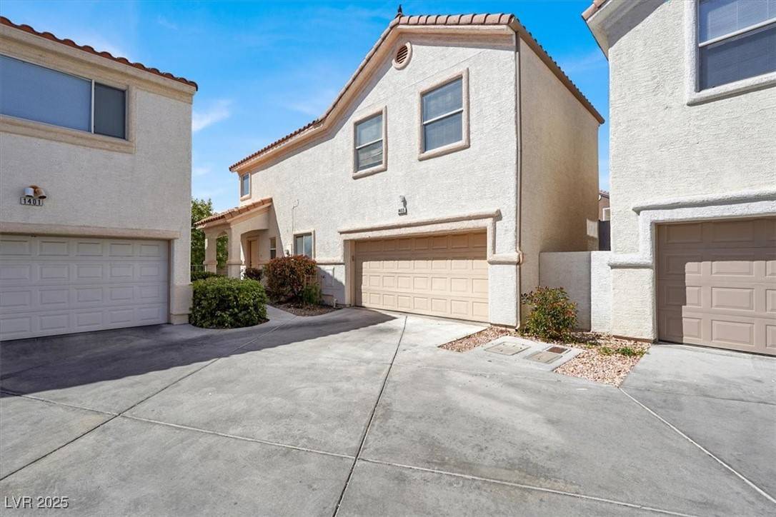 Las Vegas, NV 89128,1405 Sycamore Spring CT
