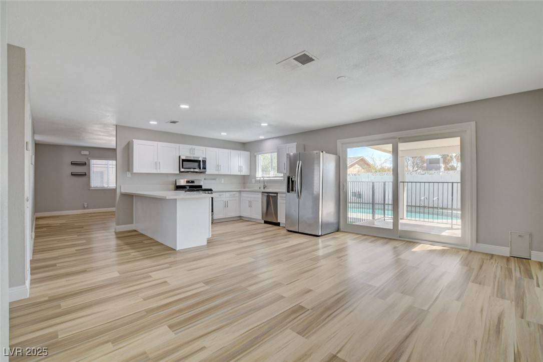 Las Vegas, NV 89145,Address not disclosed
