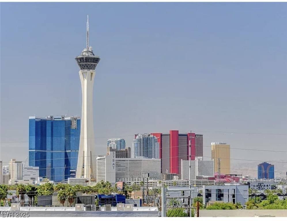 Las Vegas, NV 89101,353 E Bonneville AVE #631