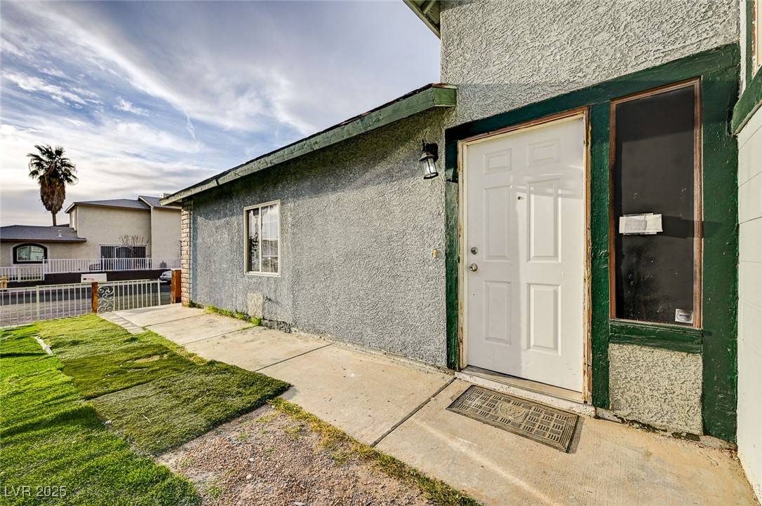 Las Vegas, NV 89110,200 Sacramento DR