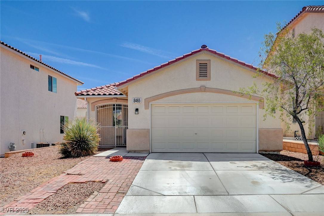 Las Vegas, NV 89117,8465 Galliano AVE