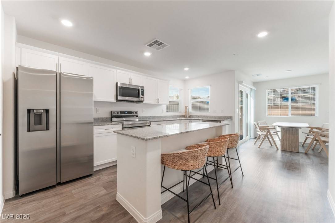 North Las Vegas, NV 89086,2902 Hemi Orange AVE