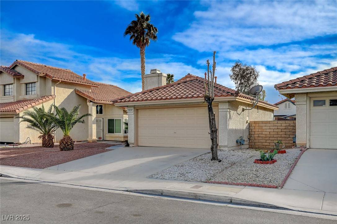 Las Vegas, NV 89147,7579 Kalmalii AVE