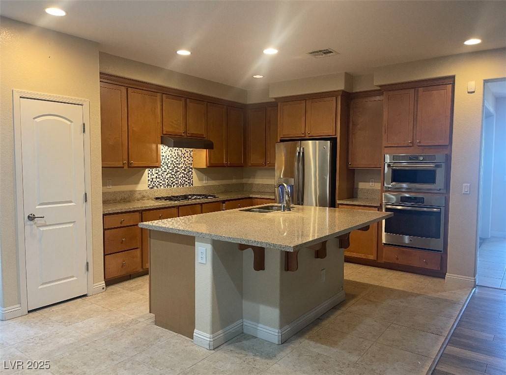 Las Vegas, NV 89113,8584 Garnet Lake AVE