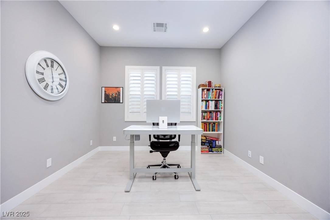 Henderson, NV 89011,840 Canonbury ST