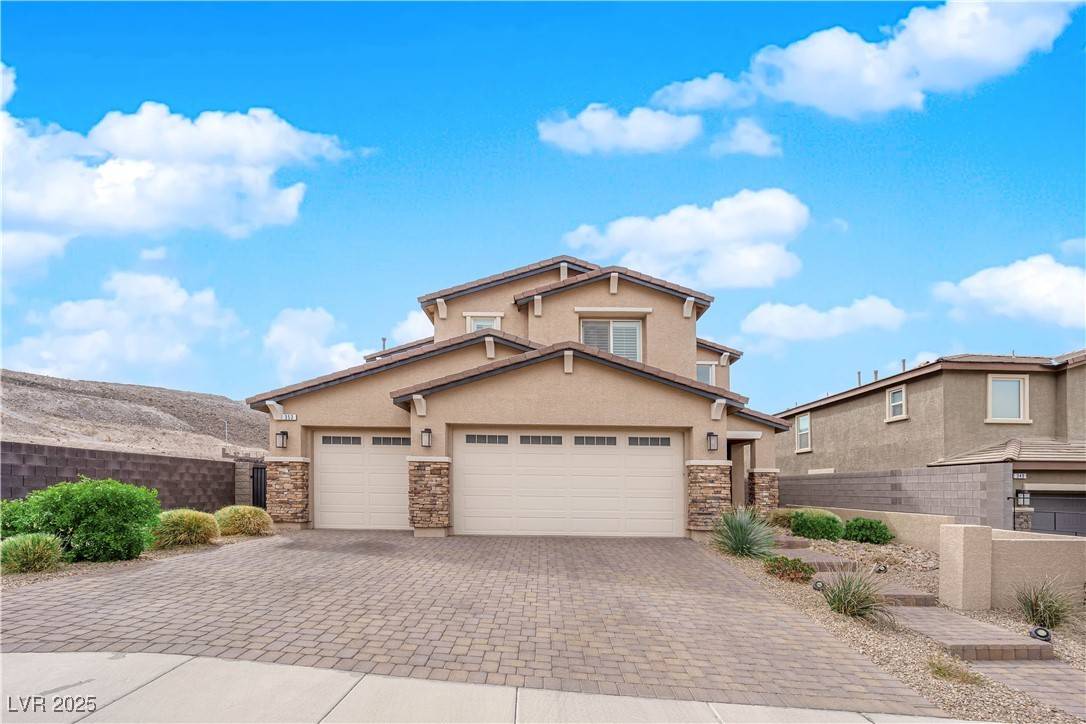 Henderson, NV 89012,353 Crimson Edge ST