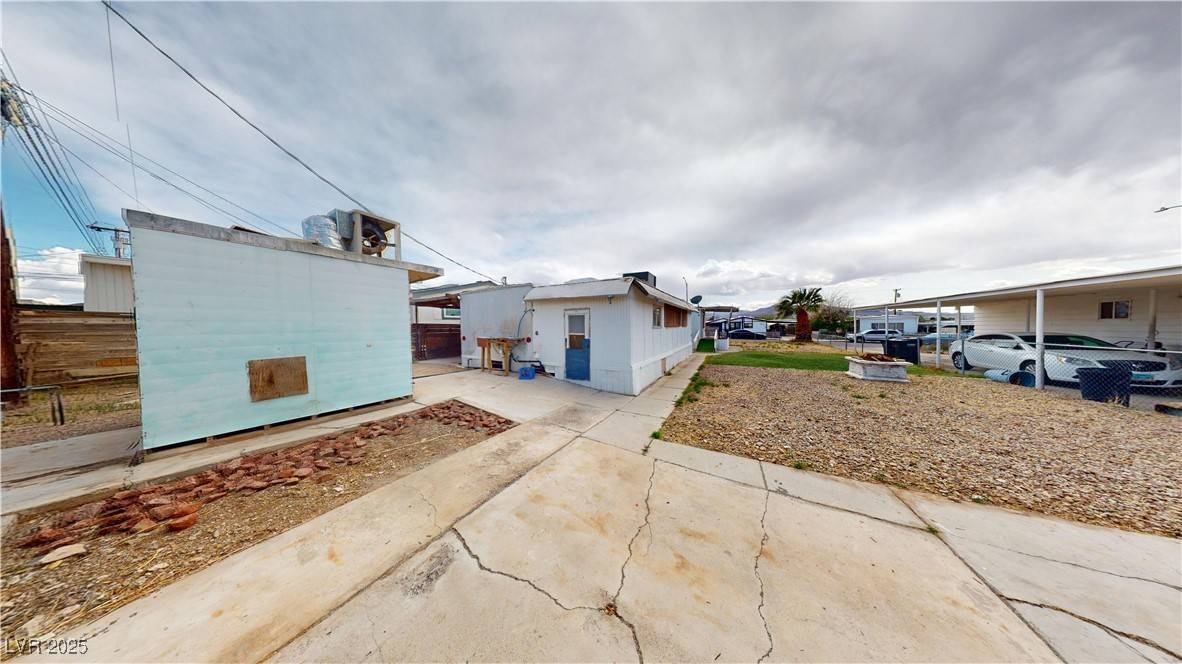 Henderson, NV 89015,276 Aztec LN
