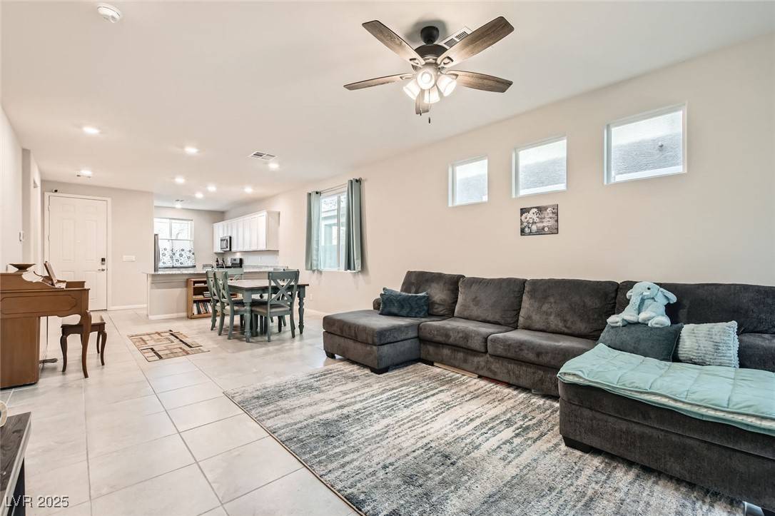 North Las Vegas, NV 89084,4327 Solitude Falls AVE