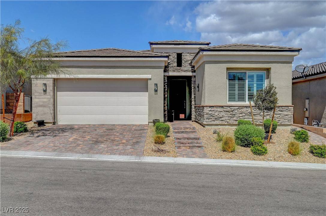 Las Vegas, NV 89166,10160 Tree Blossom AVE