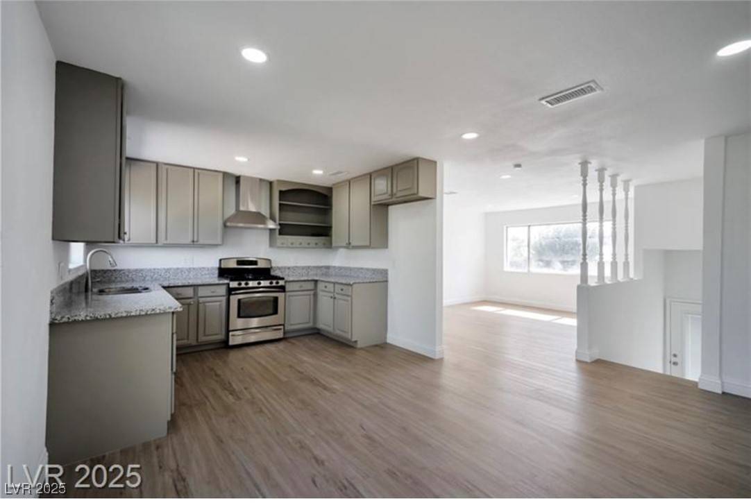 Las Vegas, NV 89121,3950 Ventura WAY