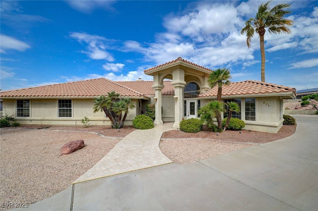 Henderson, NV 89011,971 Marigold CT