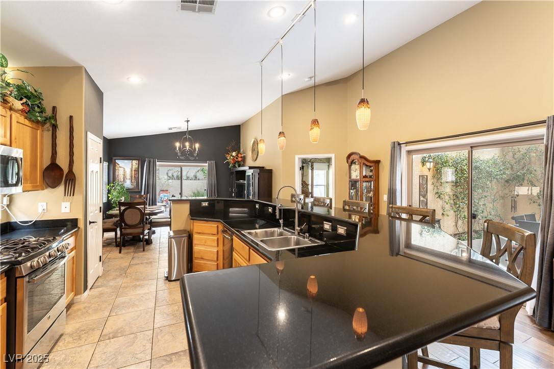 Las Vegas, NV 89148,115 Cora Hills CT