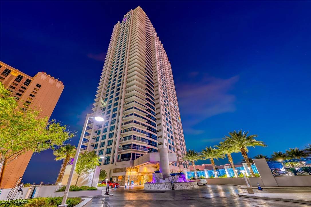 Las Vegas, NV 89109,2700 Las Vegas BLVD #3501