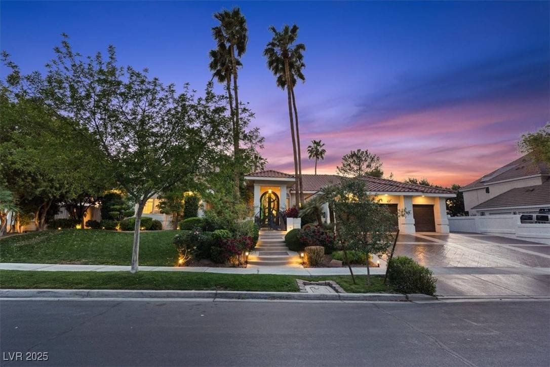 Henderson, NV 89074,2355 Villandry CT