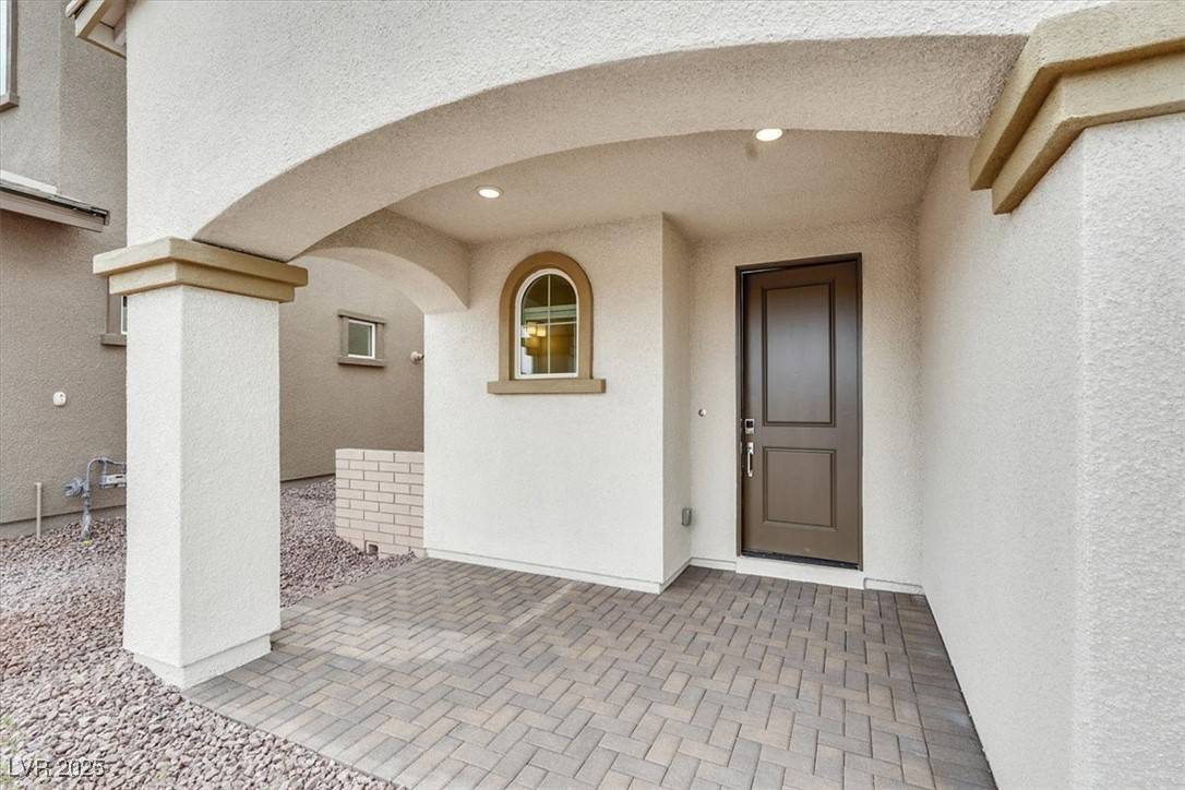 Henderson, NV 89011,849 Metromont CT