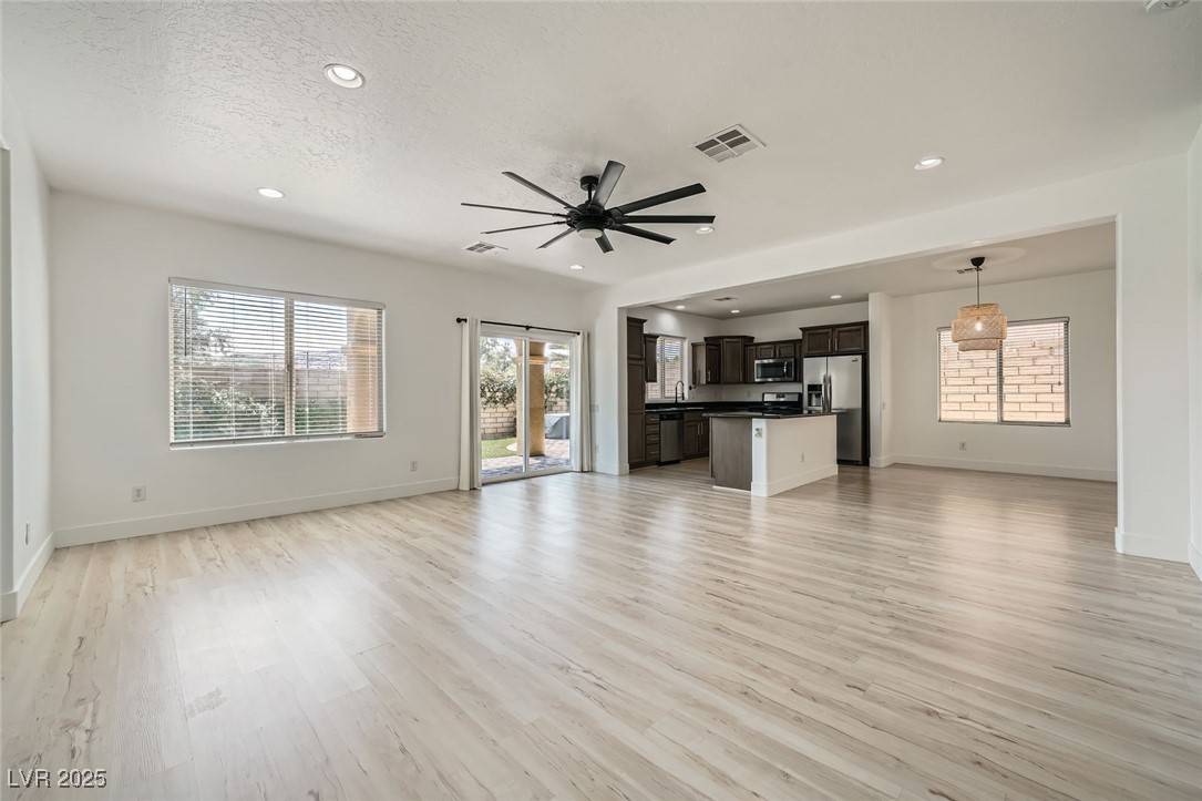 Las Vegas, NV 89138,11913 Alava AVE
