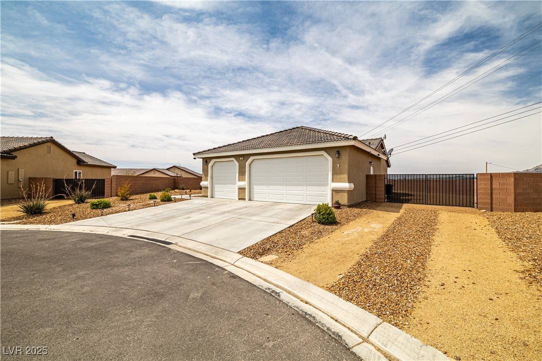 Pahrump, NV 89048,10 Magnolia BLVD