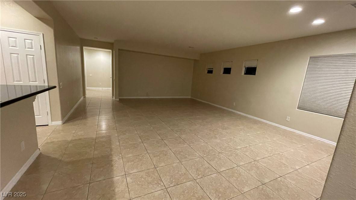 North Las Vegas, NV 89084,6426 Boatbill ST