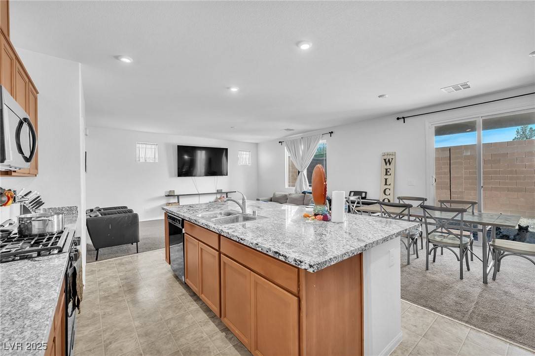North Las Vegas, NV 89081,3048 Eaglesfield AVE