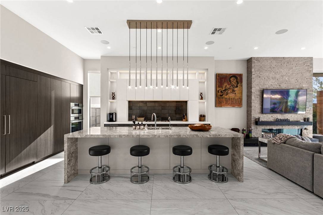 Henderson, NV 89012,387 Solitude Peak LN