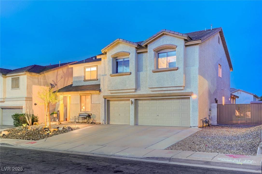 Henderson, NV 89012,52 Blue Canyon CT