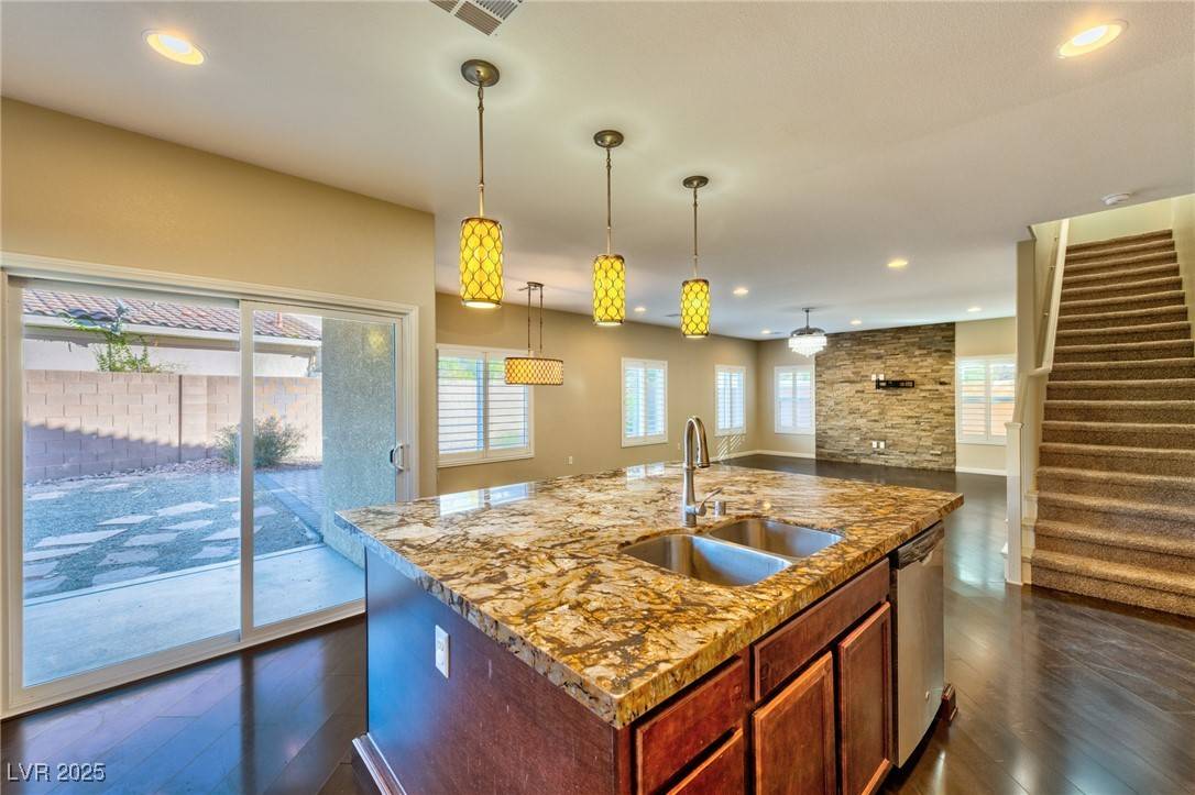 Las Vegas, NV 89121,2847 Gables Vale CT
