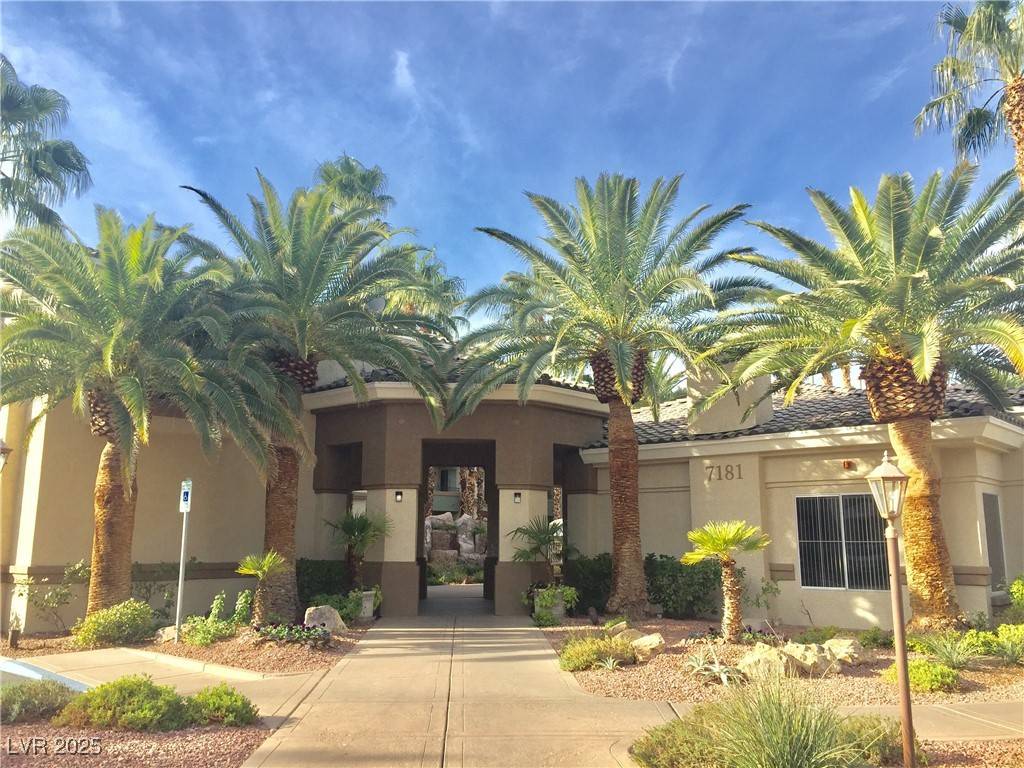 Las Vegas, NV 89113,7185 S Durango DR #113