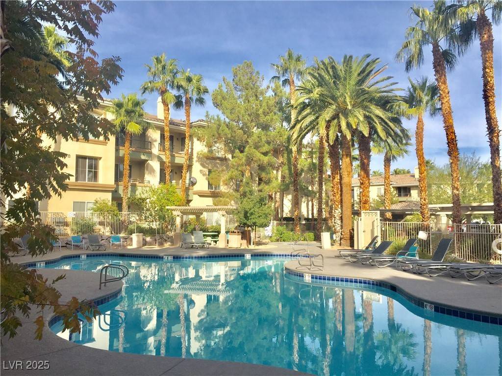 Las Vegas, NV 89113,7185 S Durango DR #113