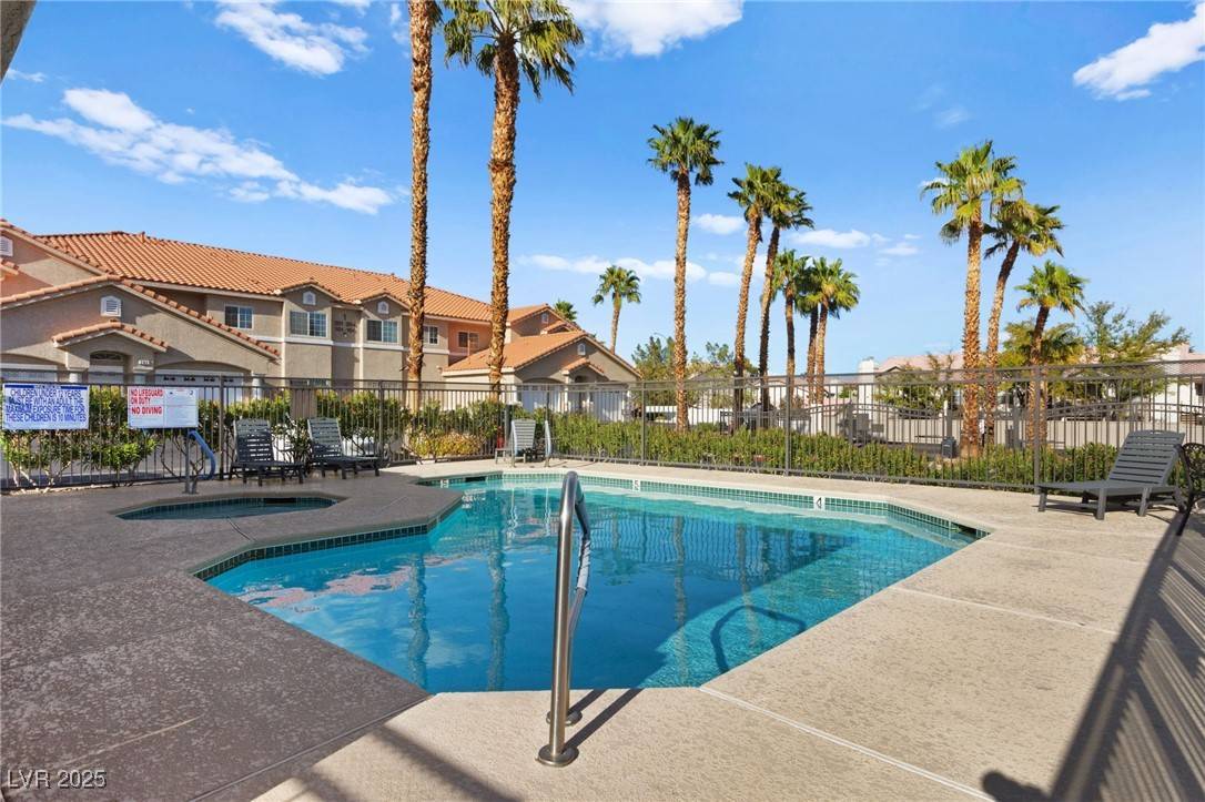 Las Vegas, NV 89117,3327 Erva ST #119