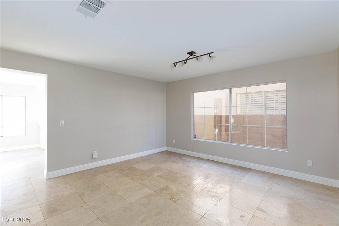 Las Vegas, NV 89129,8617 Copper Ridge AVE