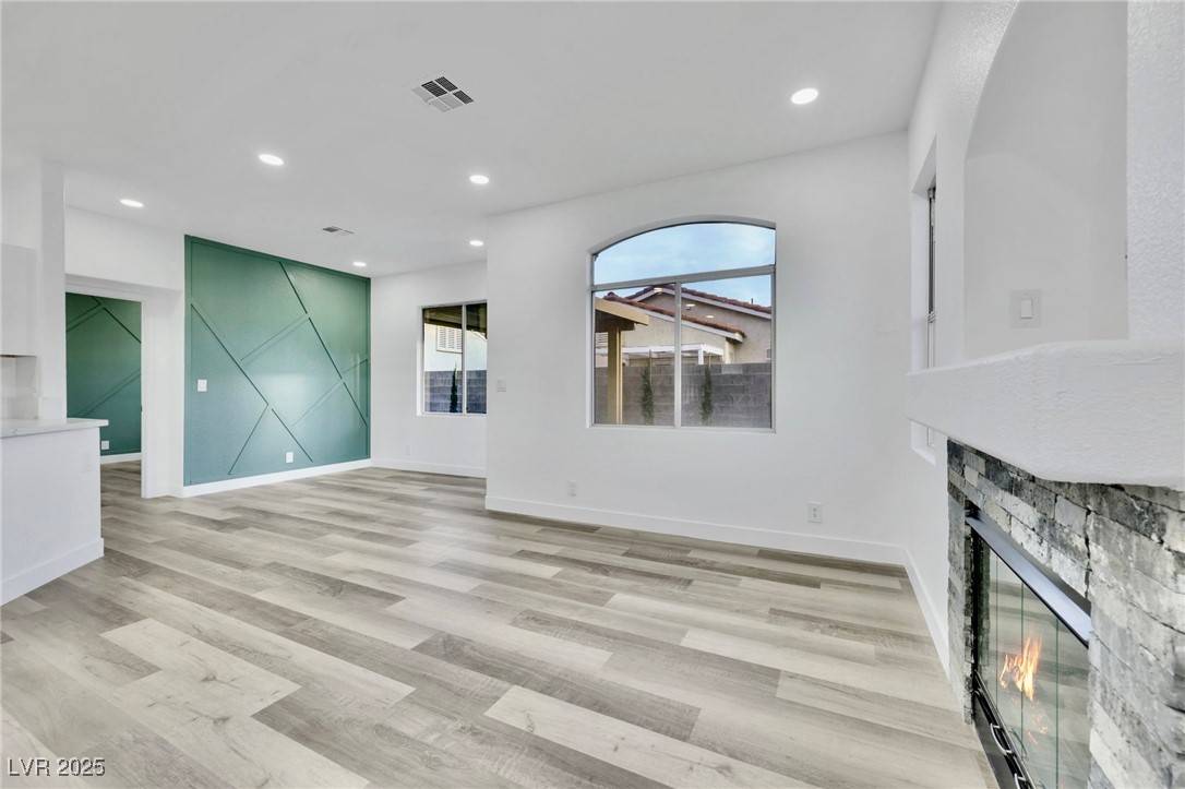 Las Vegas, NV 89131,7909 Smokey Ridge CT