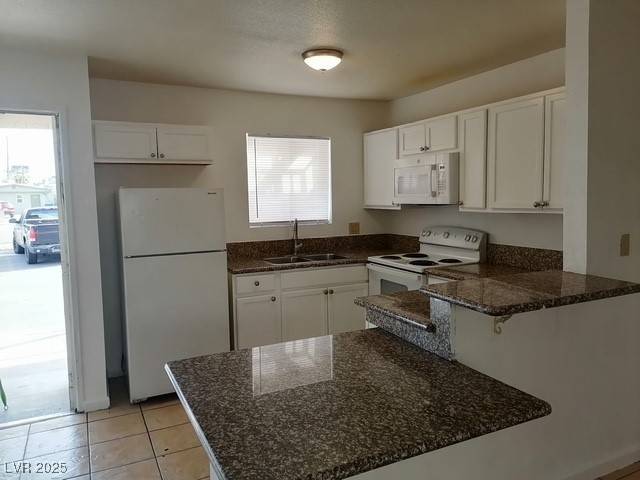 Las Vegas, NV 89119,5406 Swenson ST #1