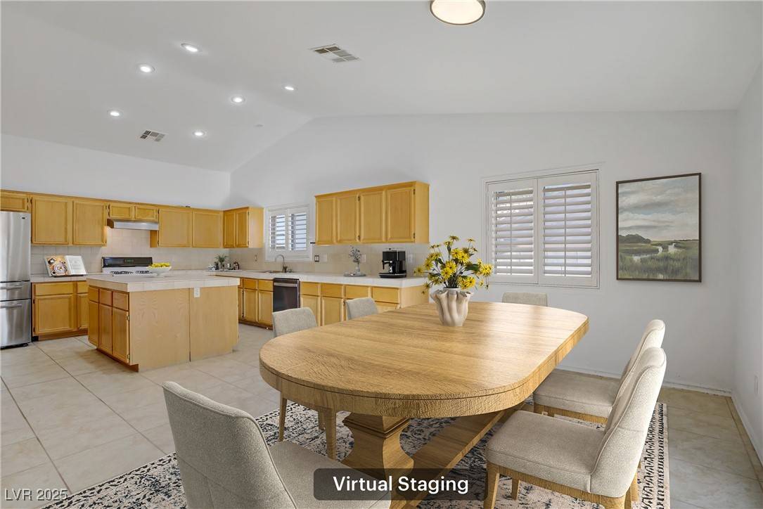 Las Vegas, NV 89144,205 Derwent PL