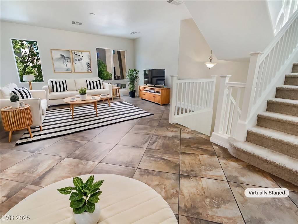 Las Vegas, NV 89178,9267 Lapeer ST
