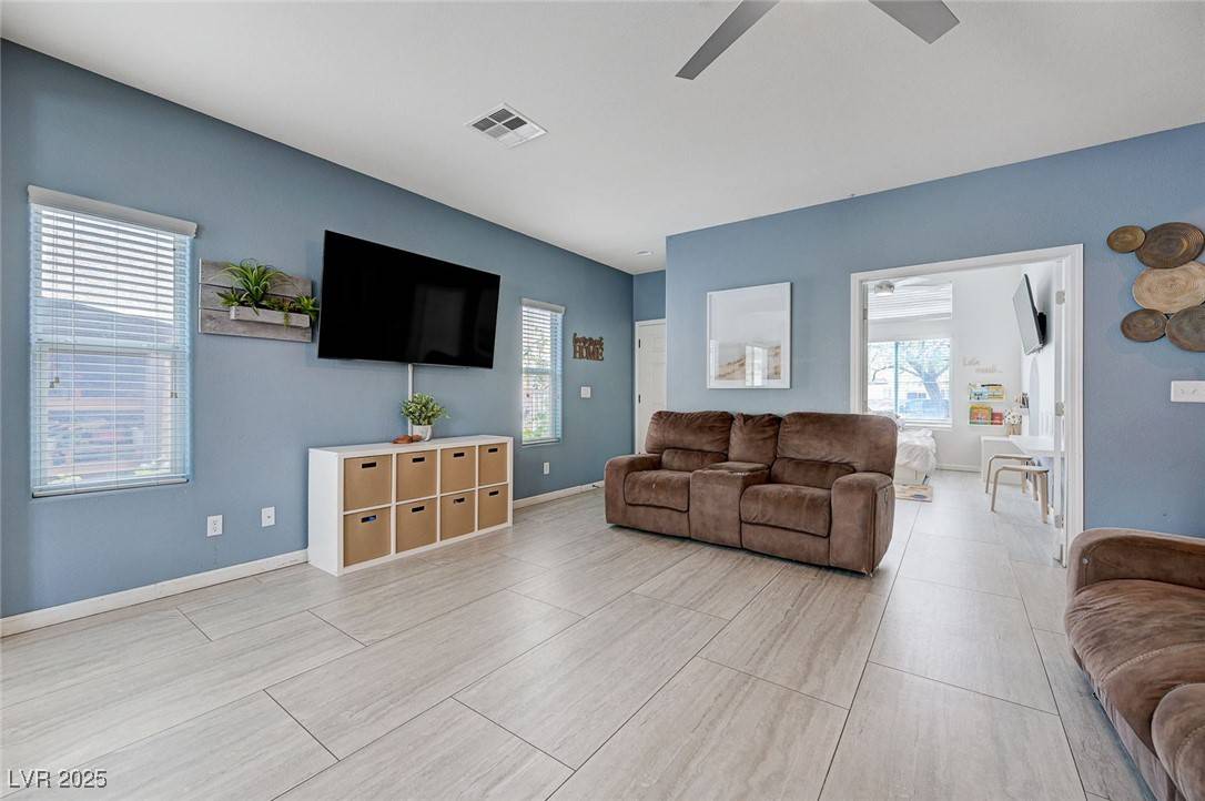 North Las Vegas, NV 89081,3760 Candytuft Ridge AVE