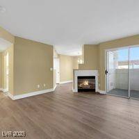 Henderson, NV 89015,698 S Racetrack RD #412
