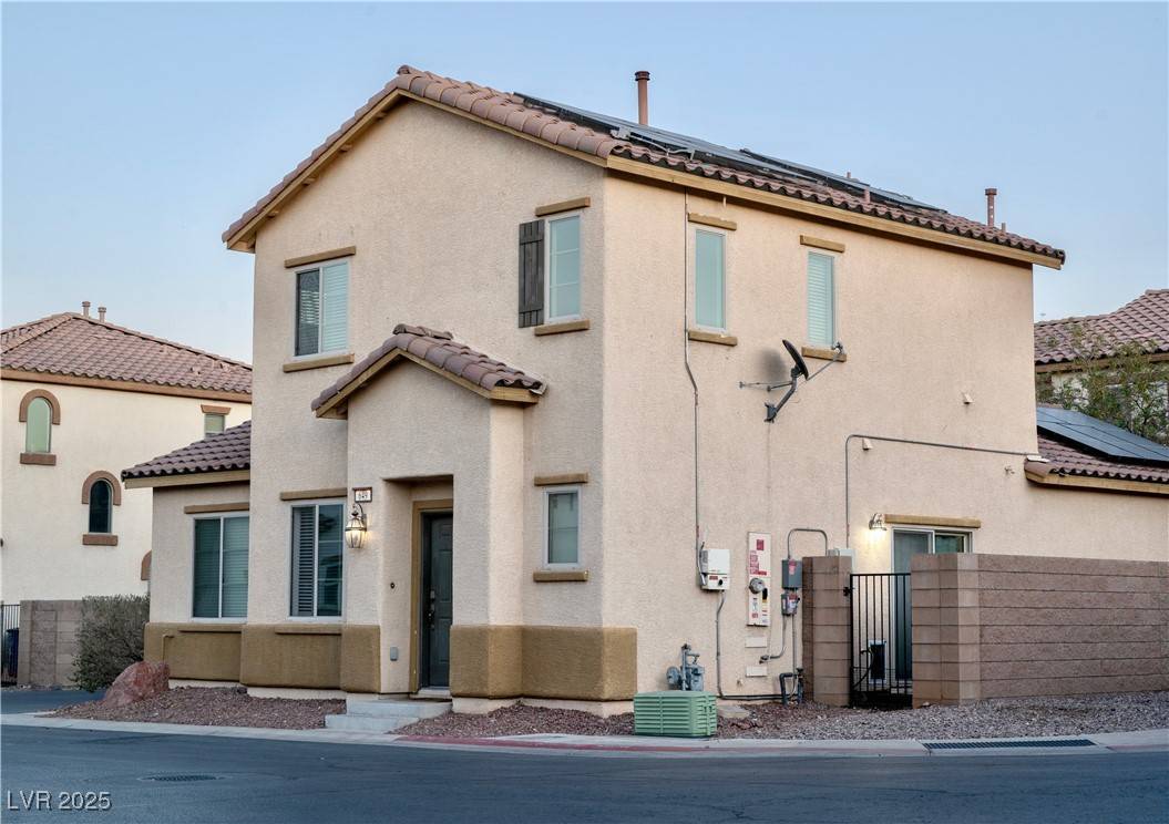Henderson, NV 89011,649 Ryan Peak LN