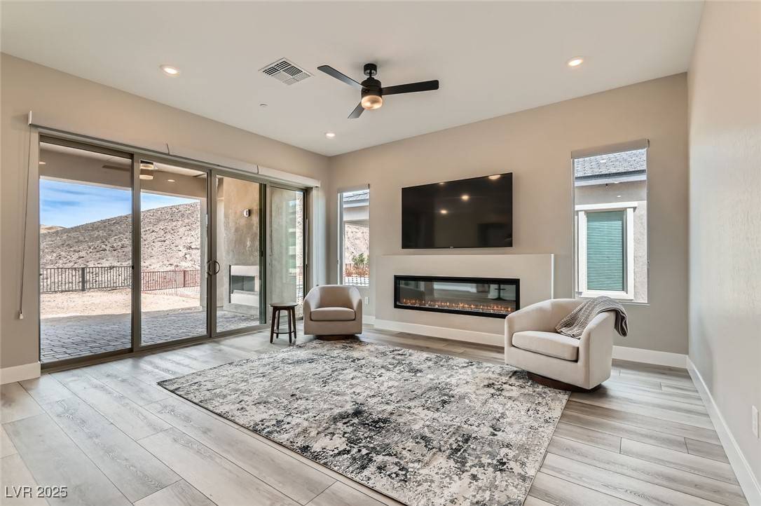 Henderson, NV 89011,138 Crimson Cactus AVE