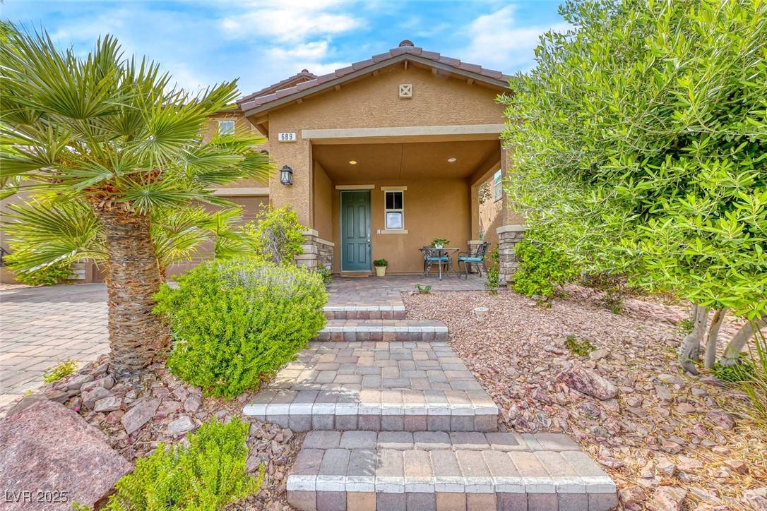 Henderson, NV 89002,689 Silver Pearl ST