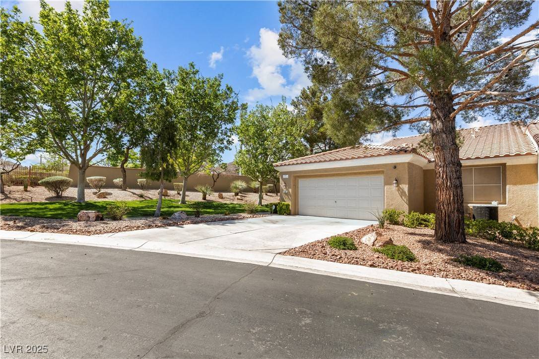 Las Vegas, NV 89134,2037 Summer Blossom CT #101
