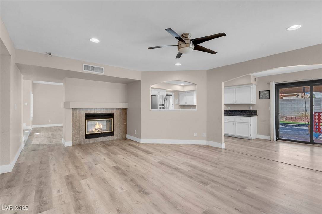Henderson, NV 89074,42 Megan DR