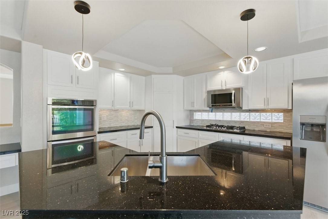 Henderson, NV 89074,2445 Antler Point DR