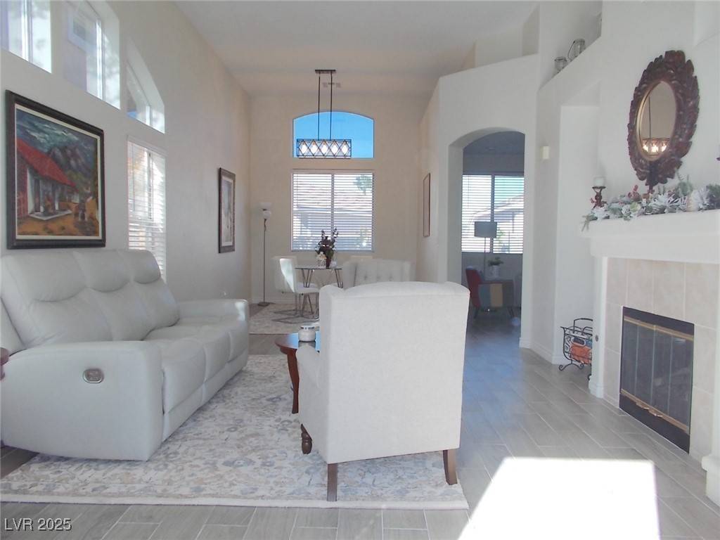 Henderson, NV 89012,1975 Thunder Ridge CIR
